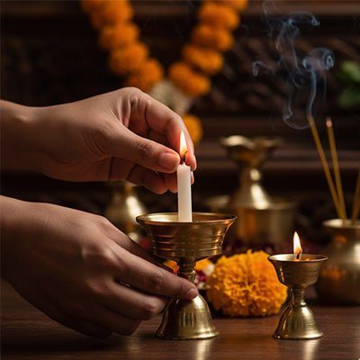 Allumer son bougeoir doré laiton le soir