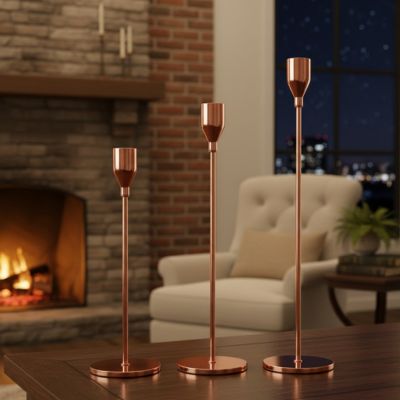 Bougeoirs métalliques couleur bronze